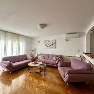 Apartman Adria, Trogir