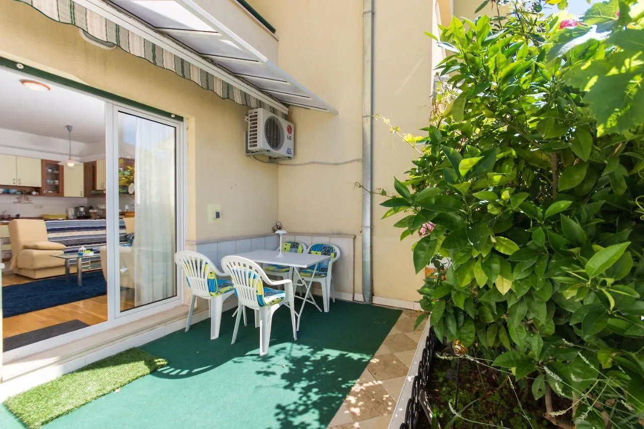 Apartments Katic Trogir